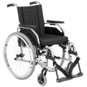 Fauteuil roulant Start M1 V5 OTTOBOCK Fauteuil roulant manuel à l’achat. Fauteuil roulant à usage quotidien, équipé de freins pour une tierce personne et d’un porte canne. Sur commande uniquement et devis en magasin J'M Santé Béziers