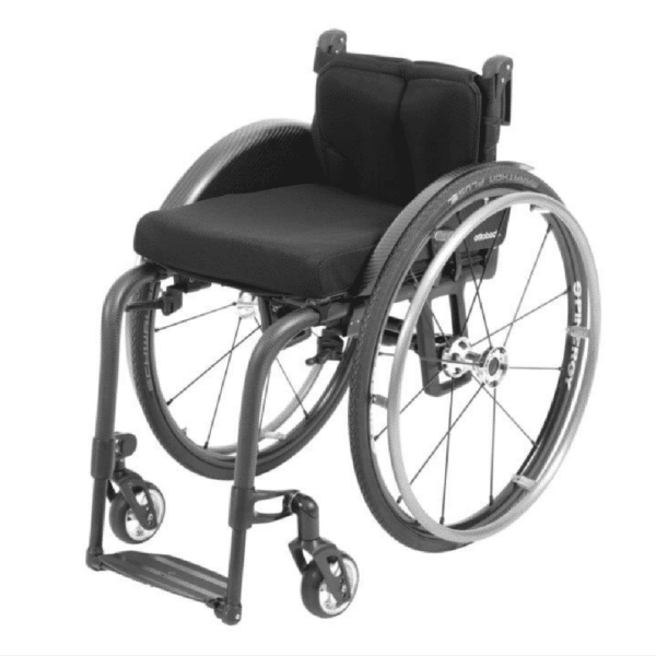 Fauteuil roulant manuel actif ZENIT OTTOBOCK Sur mesure et sur commande. Ce fauteuil est très léger (8,9kg) , très fonctionnel et robuste grâce à sa confection en carbone. sur commande uniquement et devis en magasin JM Santé Béziers